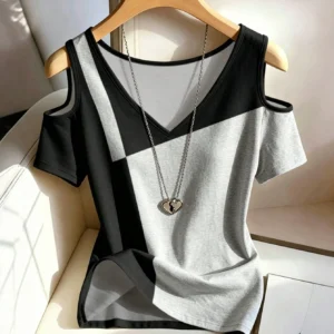 SuriyaCove Elegant Women's Contrast Pattern V-Neck Cold-Shoulder Top, Comfortable Casual V-Neck Short Sleeve T-Shirt, Suitable For Daily Casual Wear